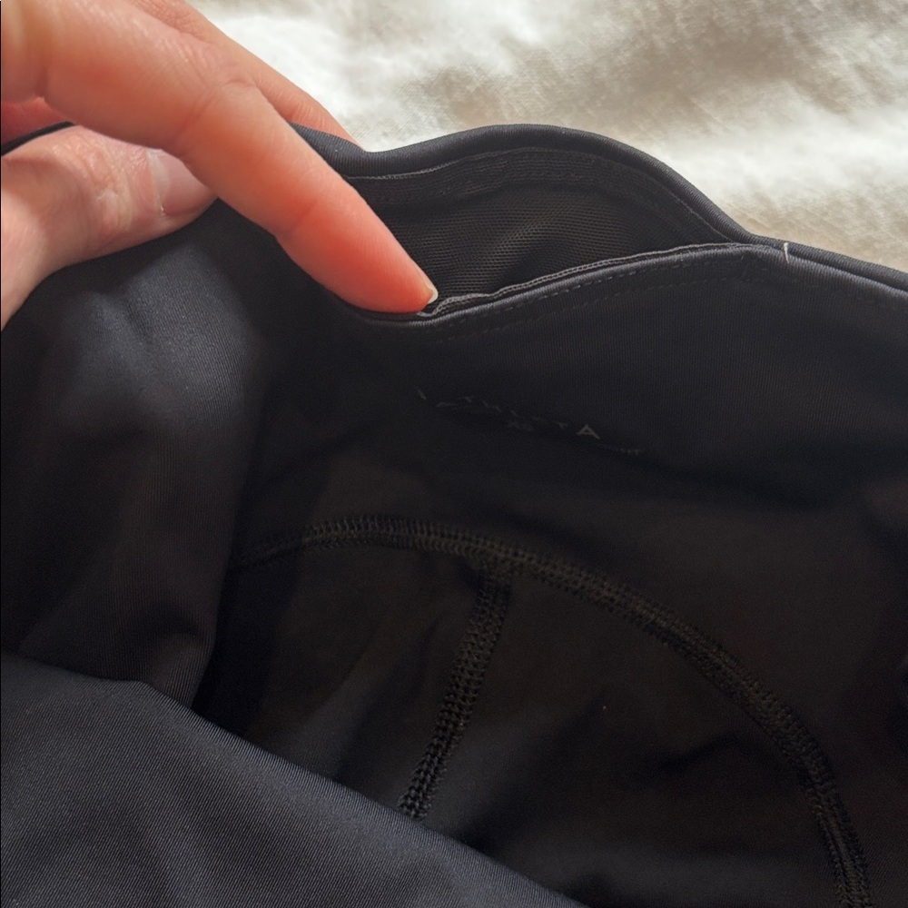 Athleta Ultimate Stash Pocket 7/8 Tight, XS - Picture 6 of 11